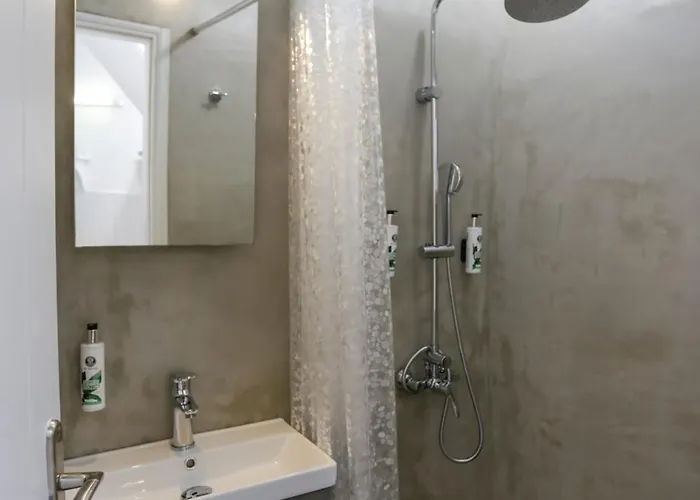 Magic Holidays 111 Tourlos